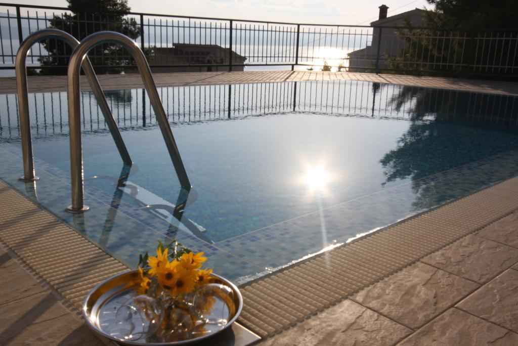 Mimice Bay Apartments Dış mekan fotoğraf