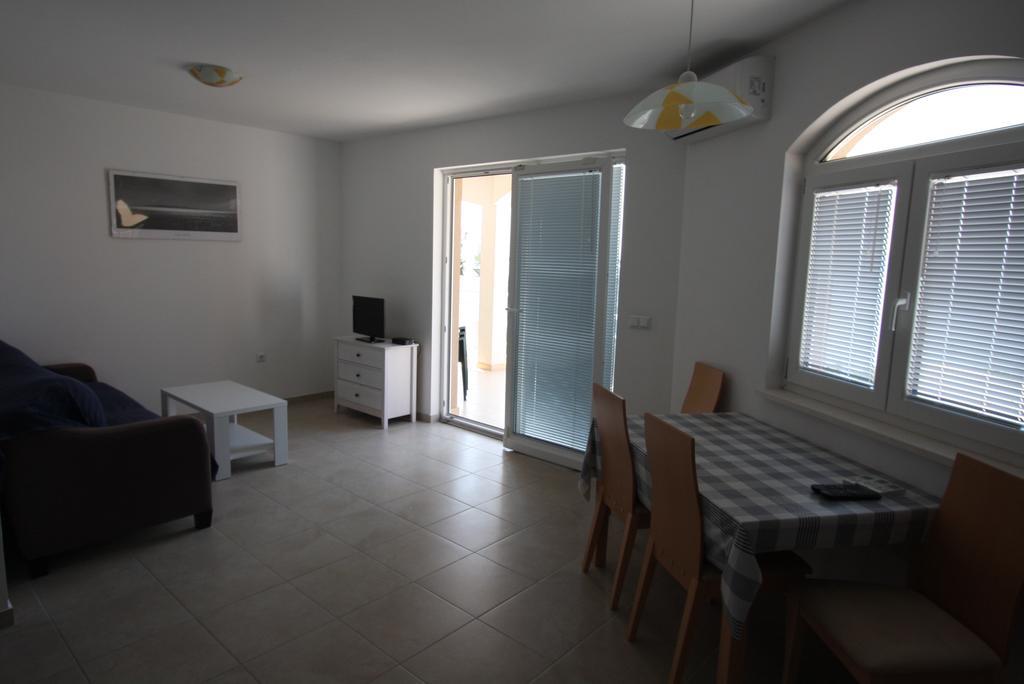 Mimice Bay Apartments Dış mekan fotoğraf